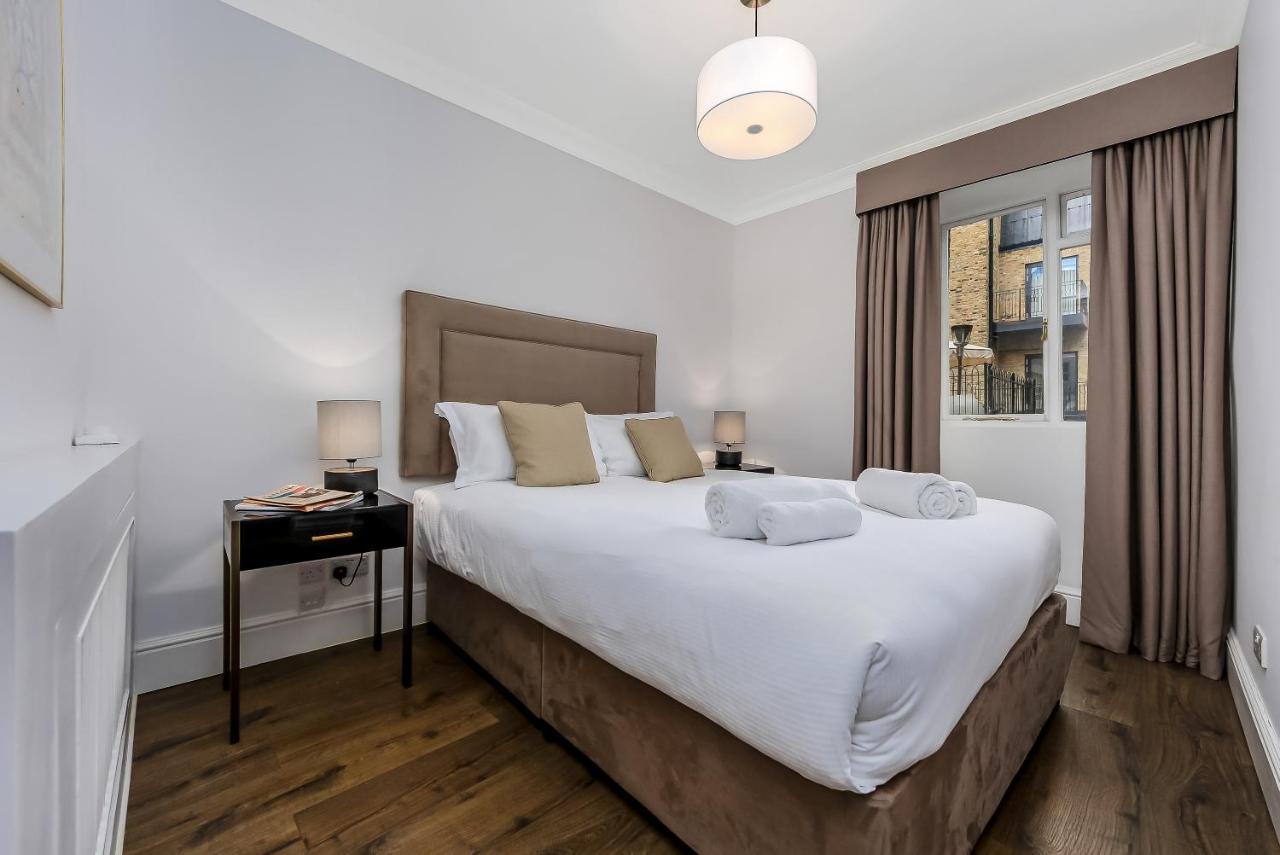 Апартаменты 10 Curzon Street By Mansley Лондон Экстерьер фото